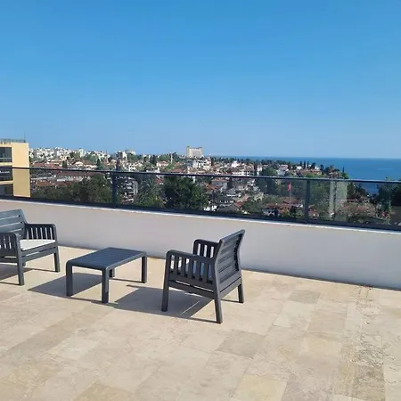 Aparthotel Royal Homes 503 3*